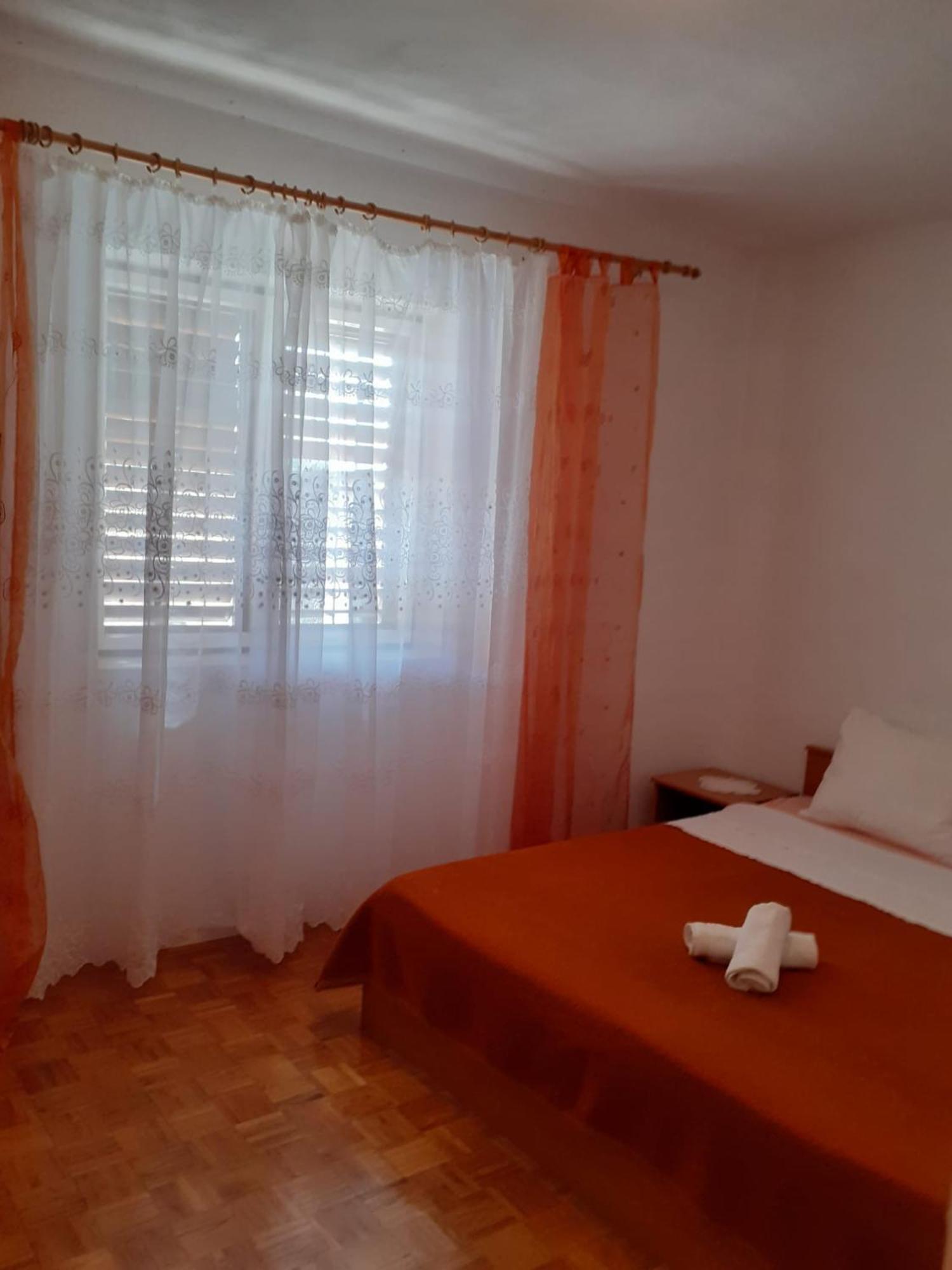 Apartman Sunce Raslina Exterior photo